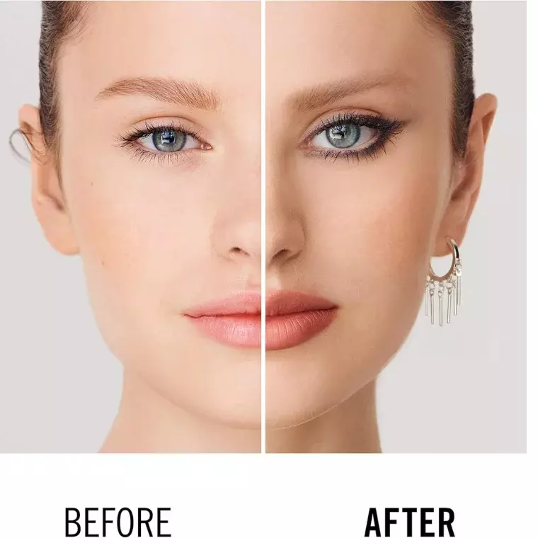 Rimmel London Scandaleyes Exaggerate Eye Definer #04 Cobalt Blue (0.35gm)