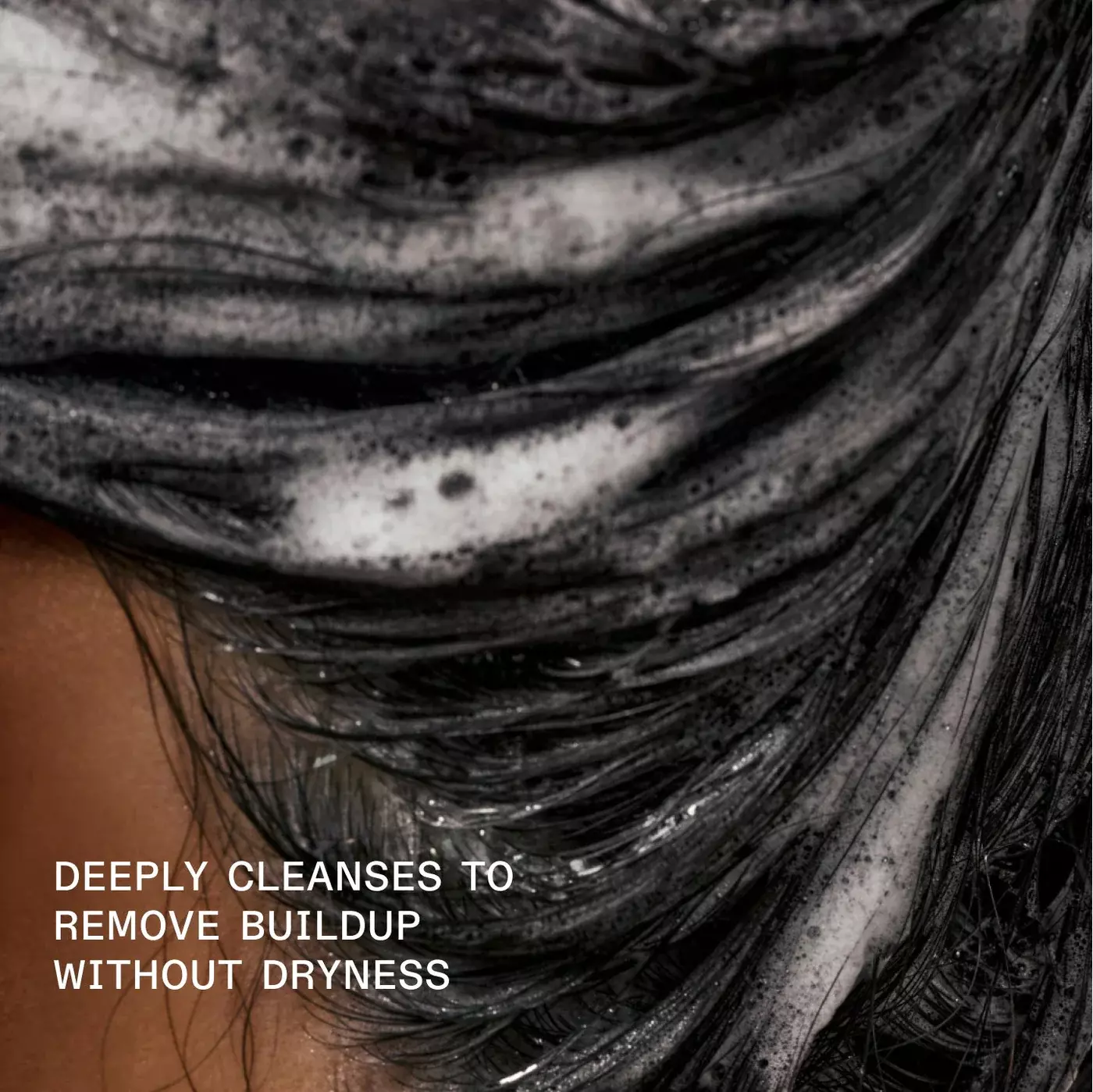 Olaplex No.4C Bond Maintenance Clarifying Shampoo