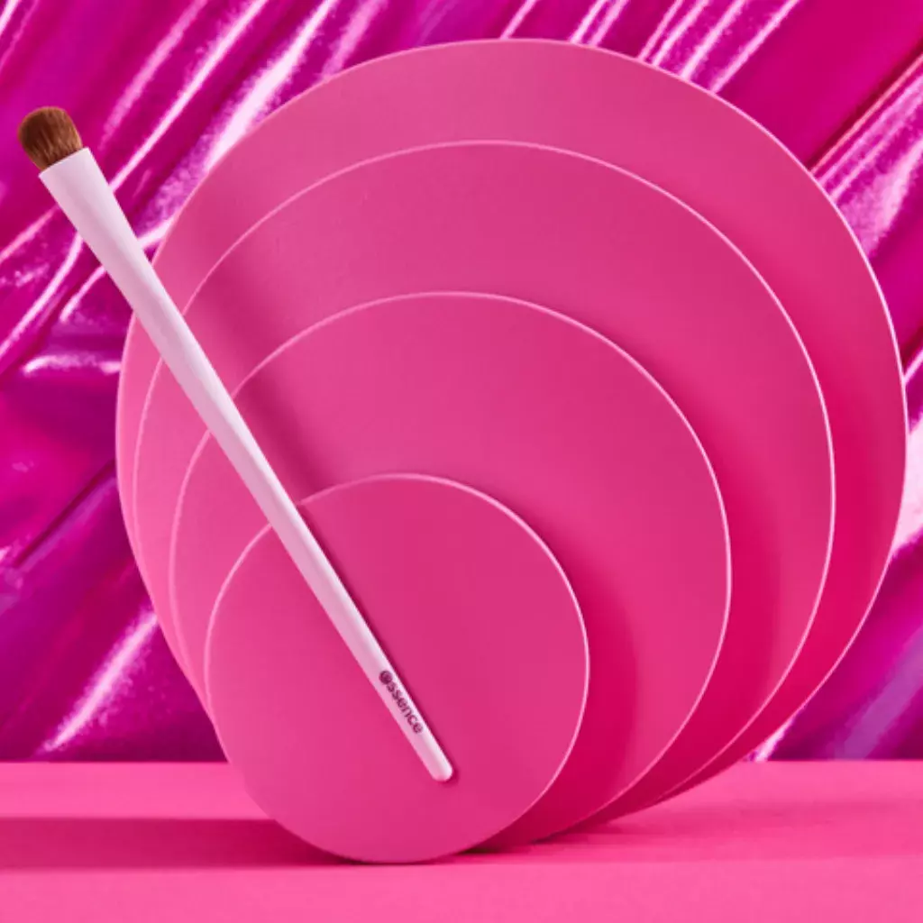 Essence Eyeshadow Brush