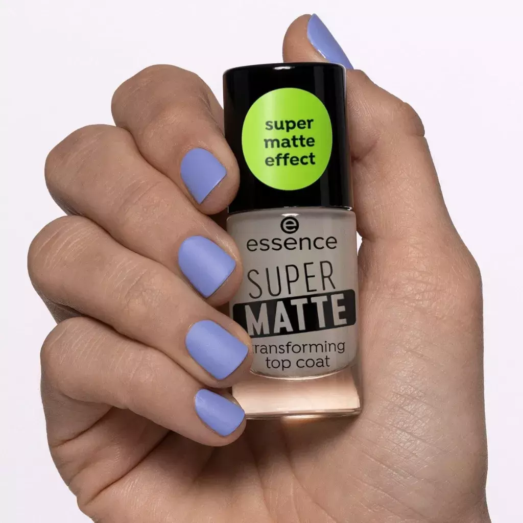 Essence Super Matte Transforming Top Coat (8ml)
