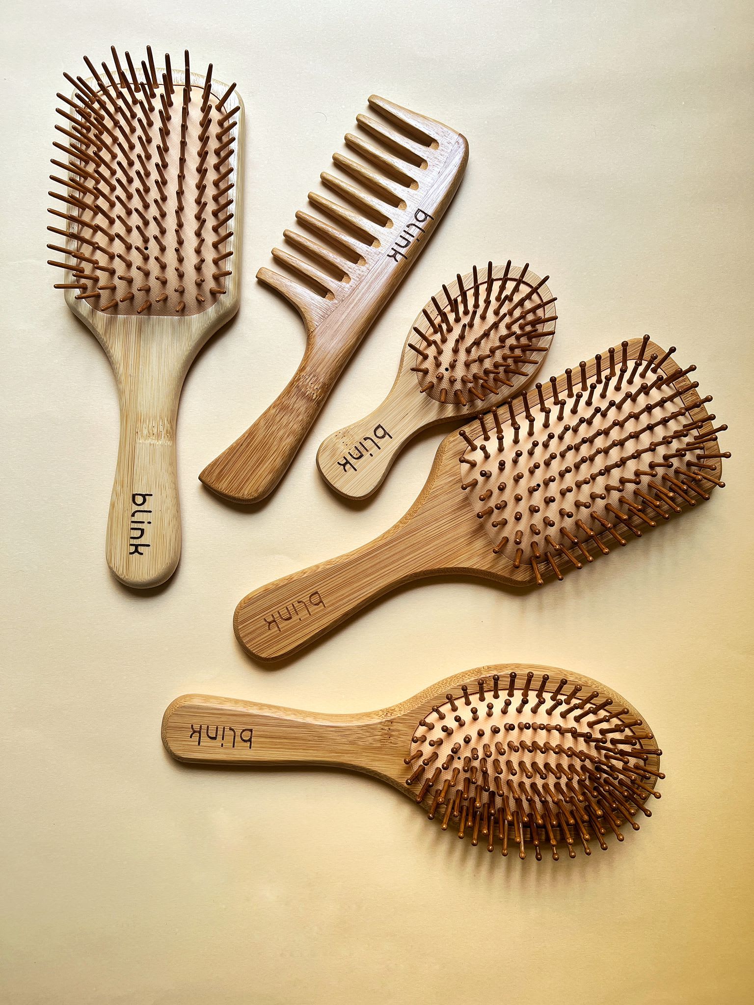 Blink Wooden Hair Brush Set
