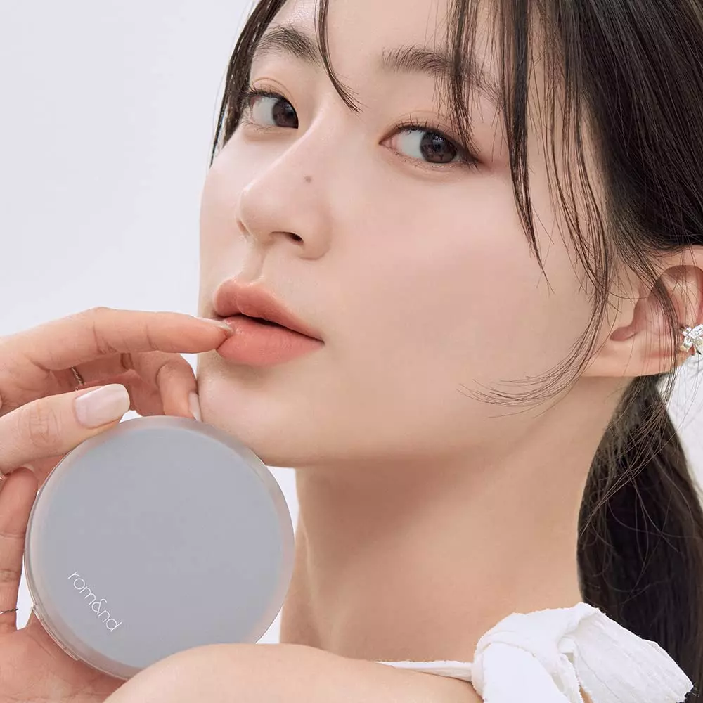 Rom&nd Zero Cushion 04 BEIGE 23 (15g)