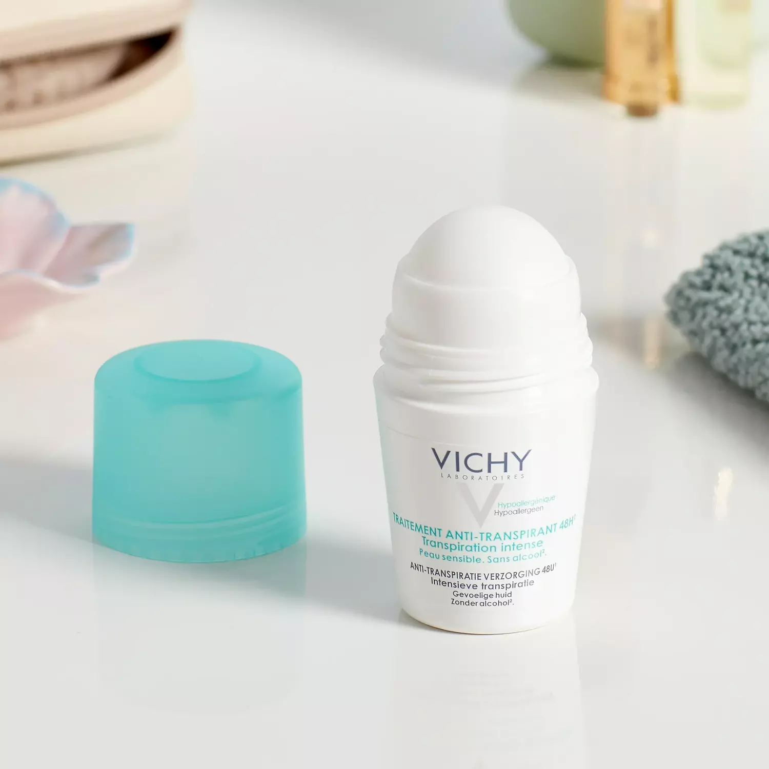 BOGO Vichy Deodorant Anti-Perspirant 48h + Anua Heartleaf 77% Soothing Toner 40ml