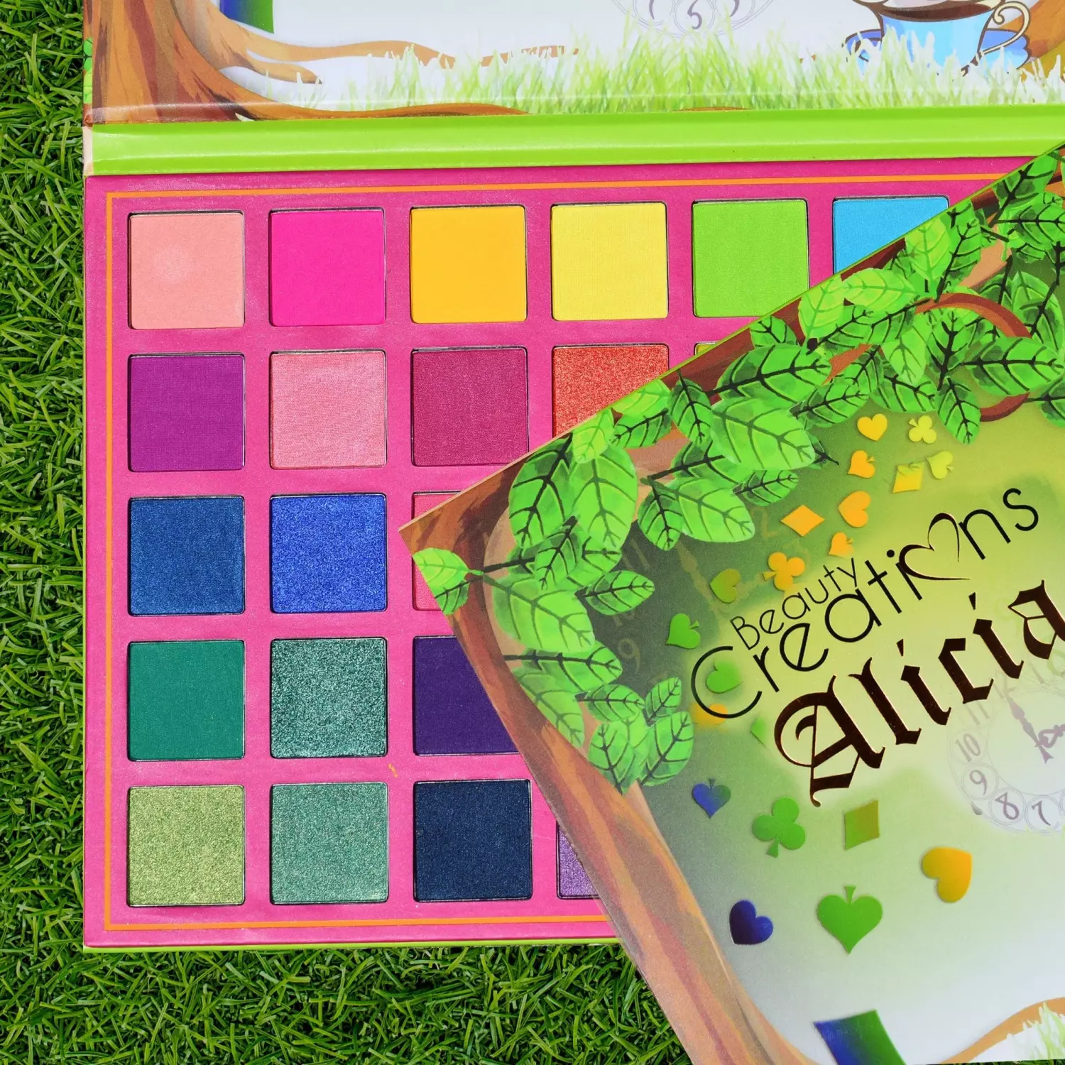 Beauty Creations 35 Color Pro Eyeshadow Palette 6 Styles - ALICIA (56.2g)
