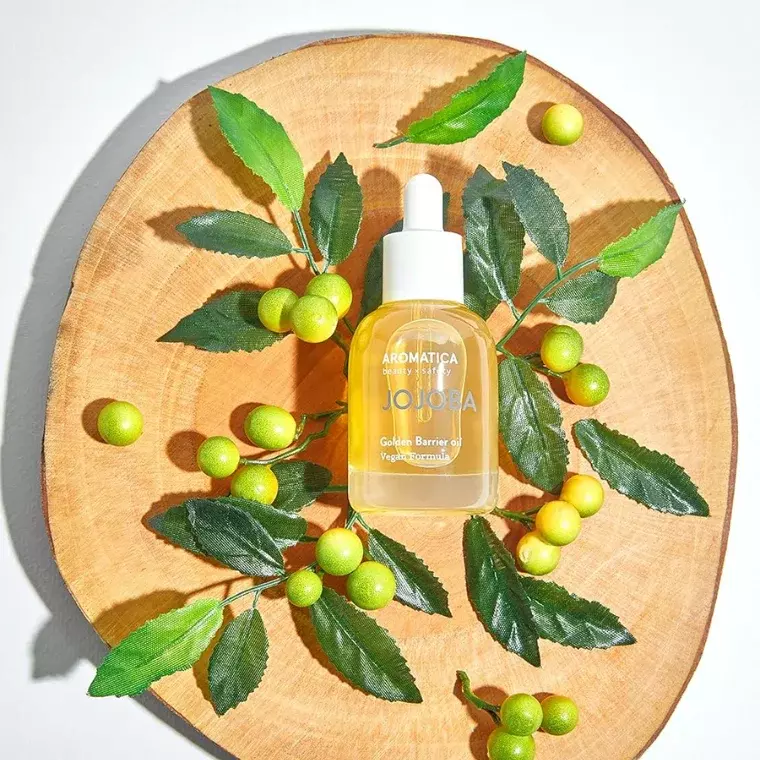 Aromatica Organic Golden Jojoba Oil  (30ml)