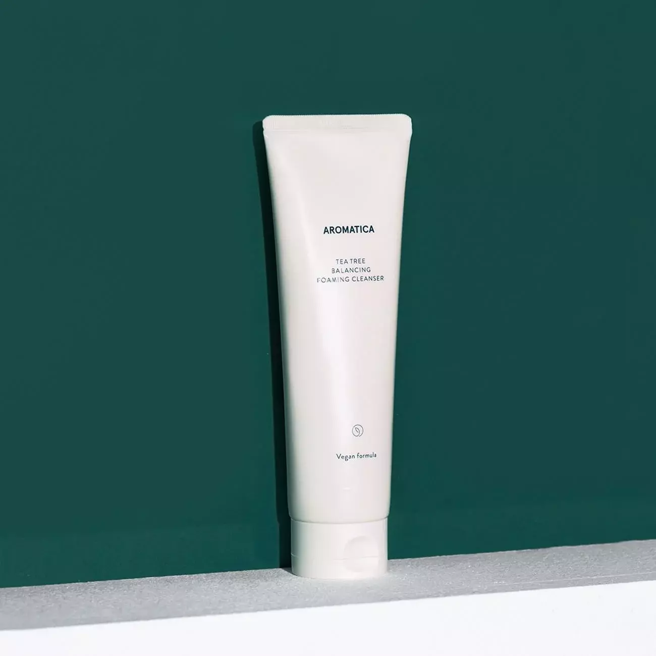 Aromatica Tea Tree Balancing Foaming Cleanser (180ml)