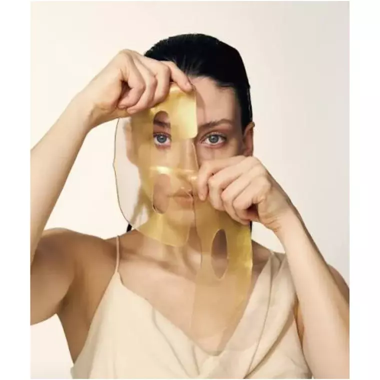 Sungboon Editor Silk Peptide EGF Gold Mask (37gm)