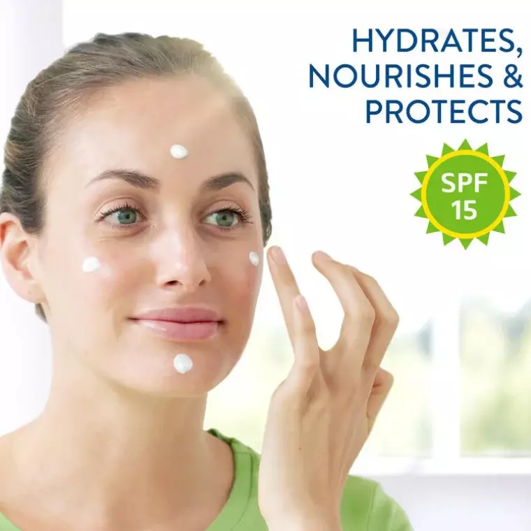 Cetaphil Daily Facial Moisturizer With SPF15 (118ml)