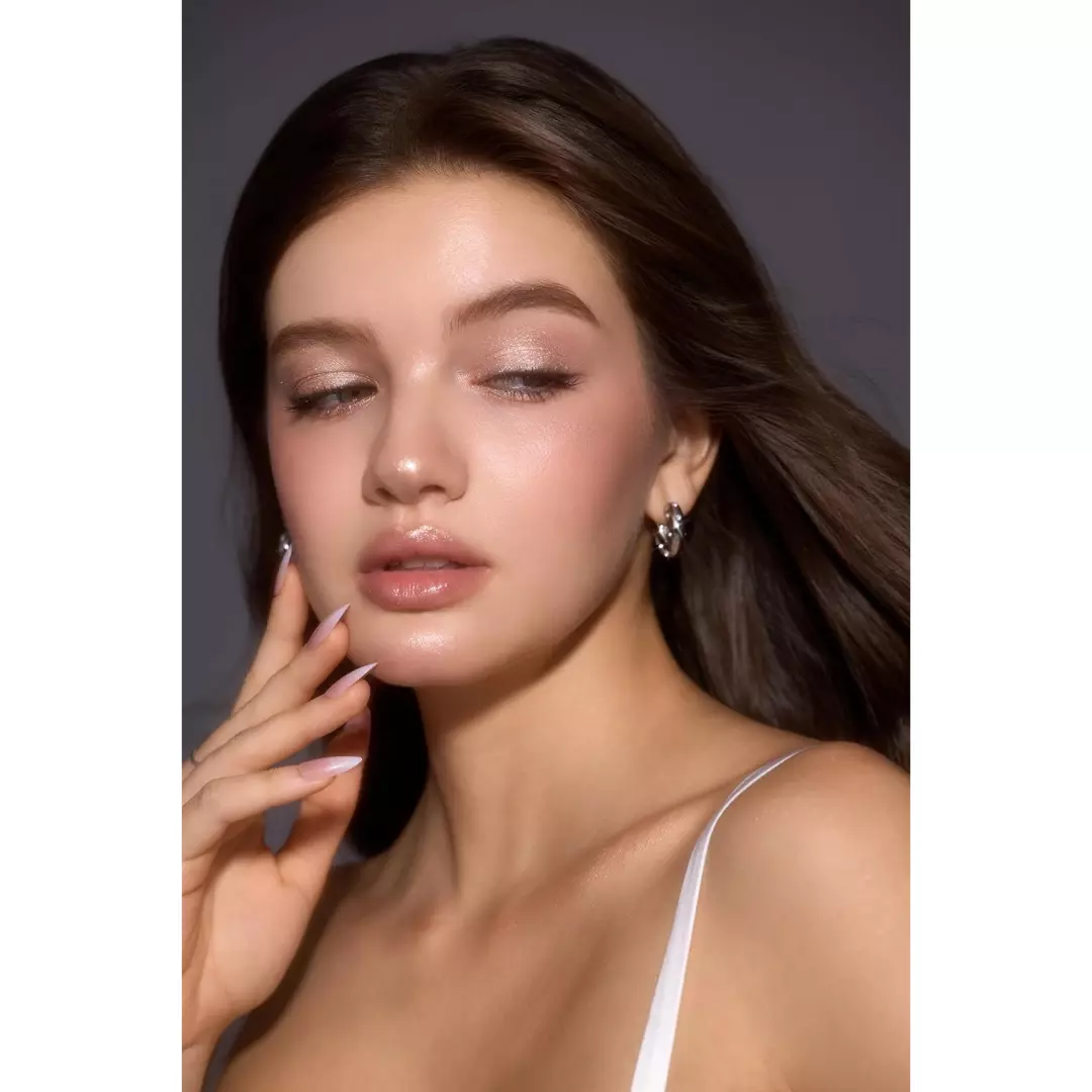 Sheglam Crystal Jelly Glaze Stick - Champagne Gleam (3g)