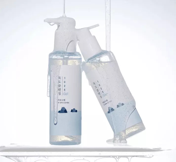 Round Lab 1025 Dokdo Cleansing Gel (150ml)
