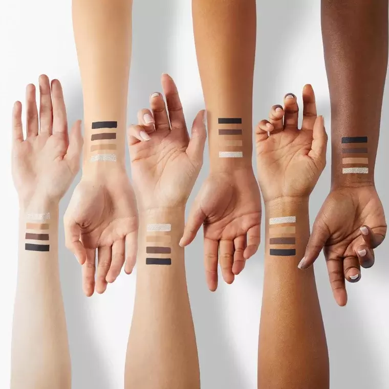 E.L.F. Bite Size Eyeshadow Palette #Truffles (3.5gm)