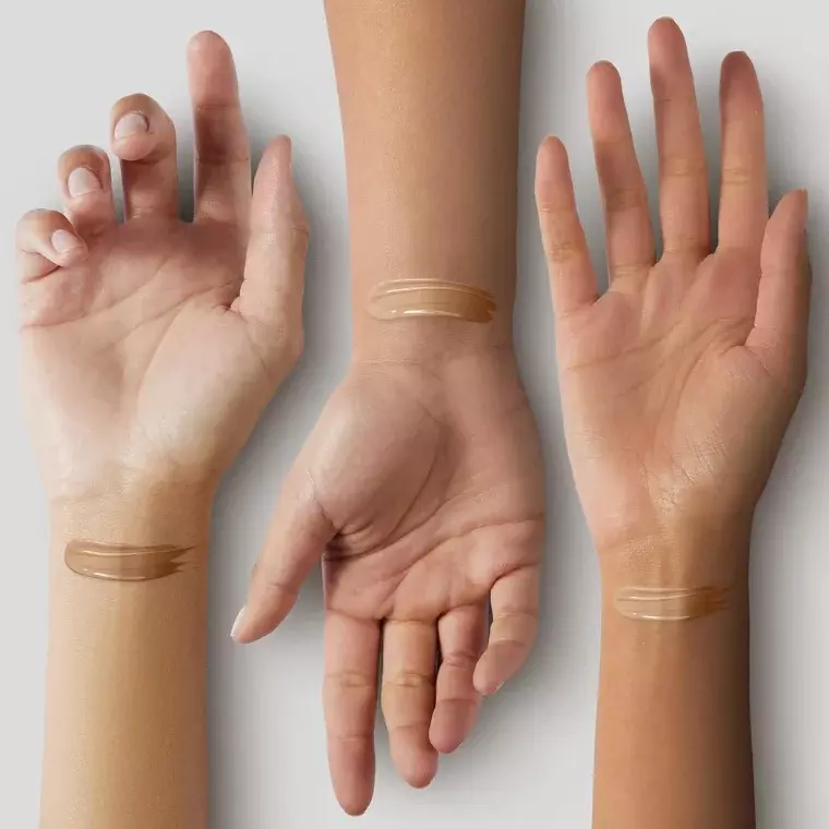 E.l.f. Flawless Satin Foundation #300 Sand (20ml)