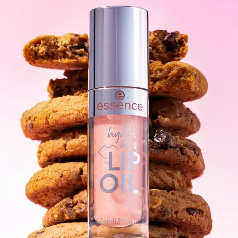 Essence Hydra Kiss Lip Oil #09 Cookie Sparkle (4ml)