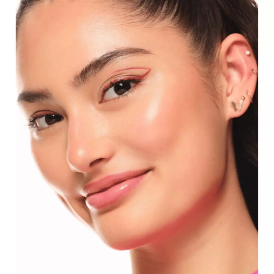 Essence Colour It! Liquid Eyeliner - 04 Rusty Red (3ml)