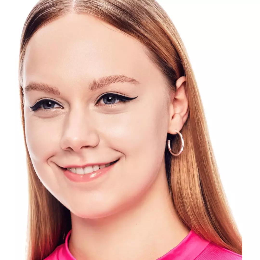 Essence Eyeliner Pen Waterproof - 01 Deep Black (1ml)