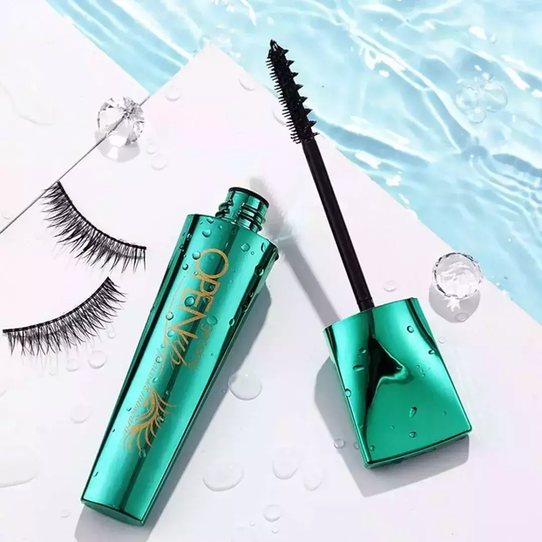 Gecomo Open Up 4D Peacock Spreads Mascara (9ml)