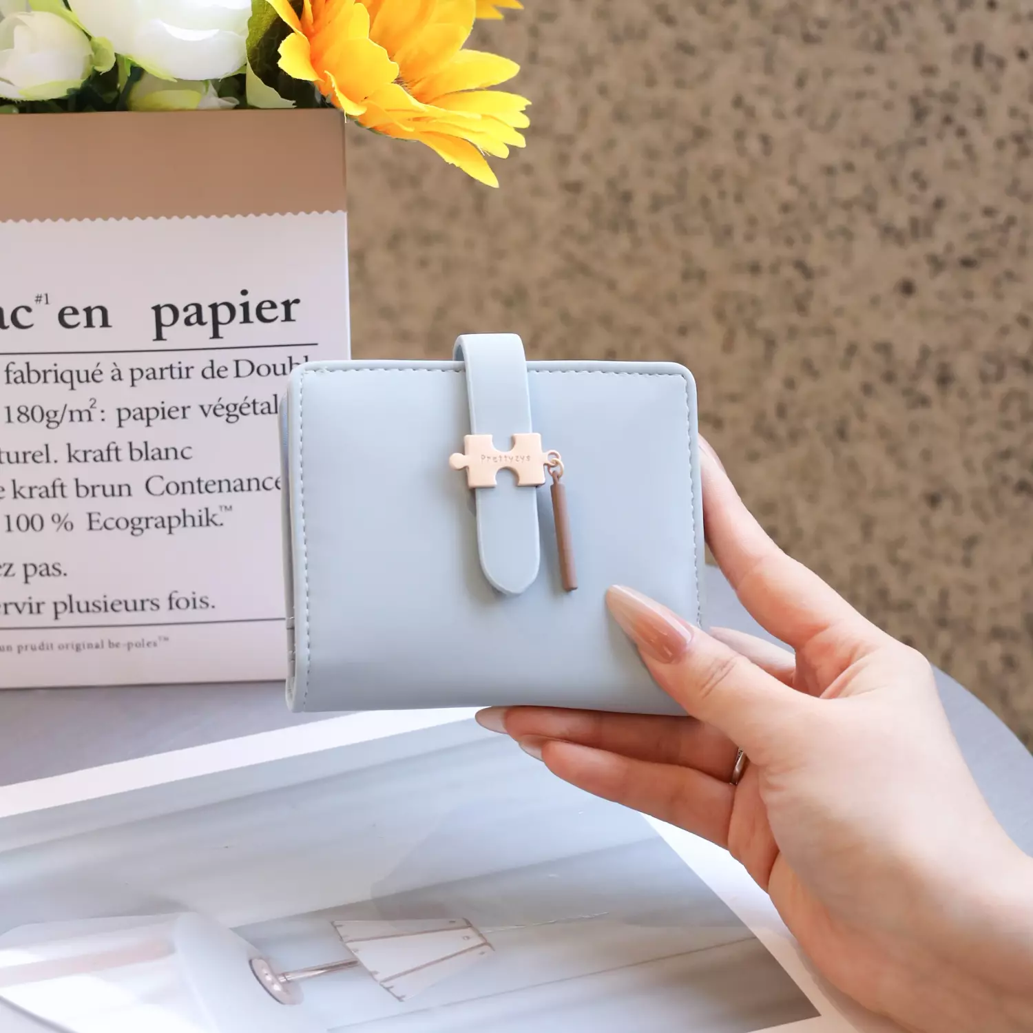 Prettyzys PT25-213 RFID Blocking Card Wallet - BLUE