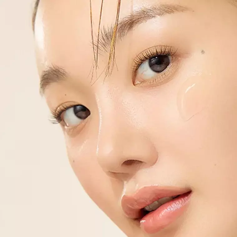 Jumiso All Day Vitamin Brightening & Balancing Serum (7ml)