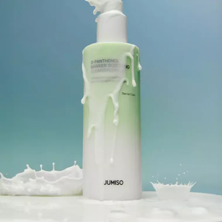 Jumiso D-Panthenol Barrier Soothing Cleansing Milk (300ml)