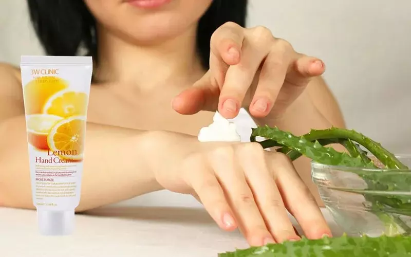 3W Clinic Lemon Hand Cream (100ml)