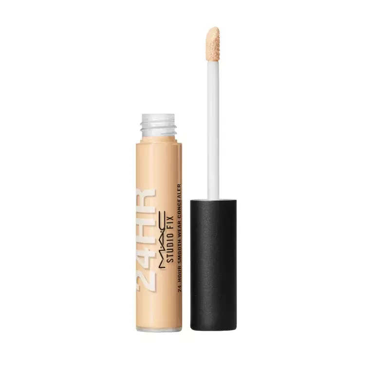 Mac Studio Fix 24 Hour Smooth Wear Concealer #Nc25 (7ml)