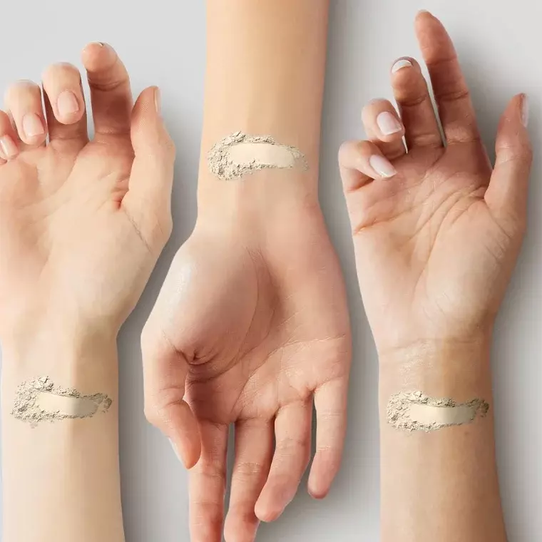 Maybelline Super Stay Full Coverage Powder Foundation #Classic Ivory 120 (6gm)