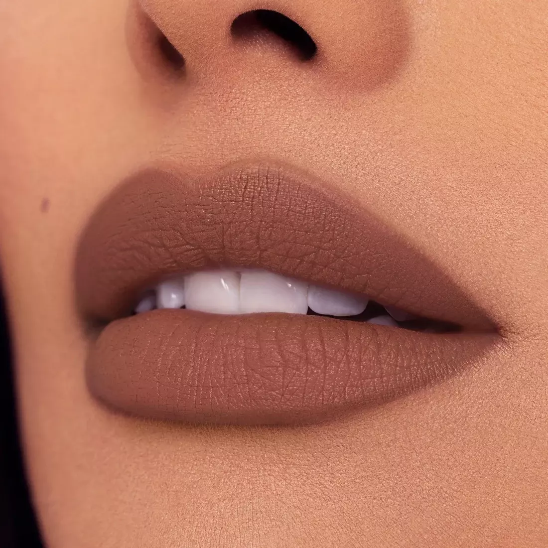 Beauty Creations Tease Me Lipstick - MY WEAKNESS (3.5g)