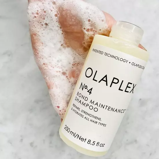 Olaplex Daily Cleanse & Condition Duo (No.4 Hair Maintenance Shampoo, No.5 Hair Maintenance Conditioner)