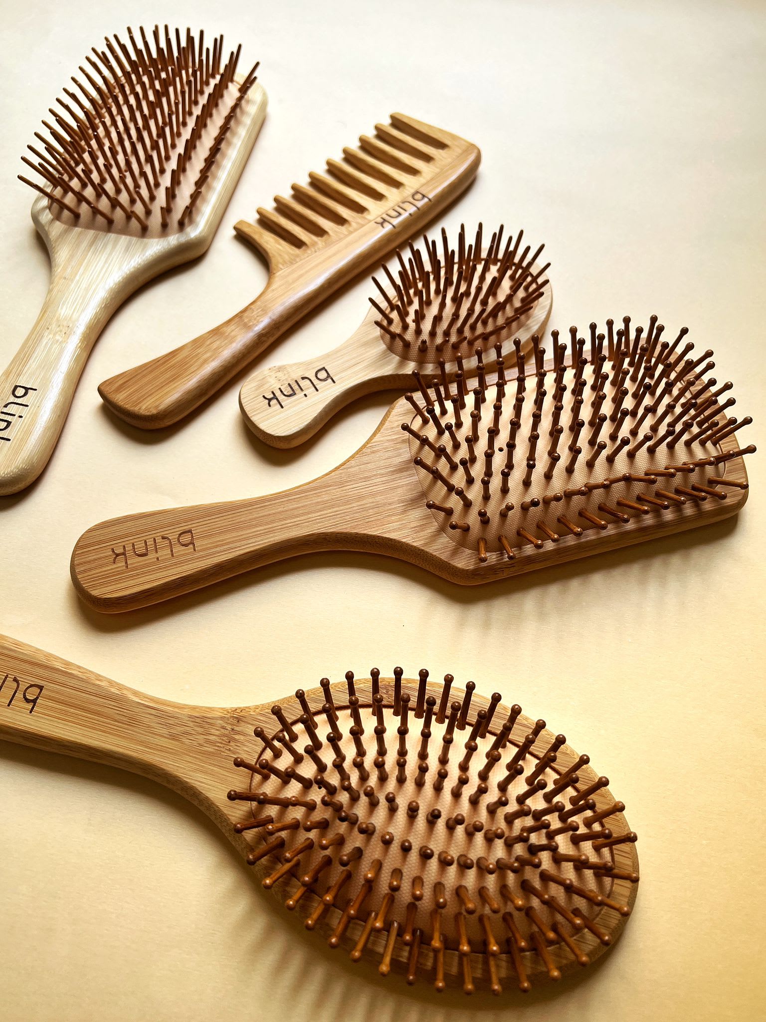Blink Wooden Hair Brush Set