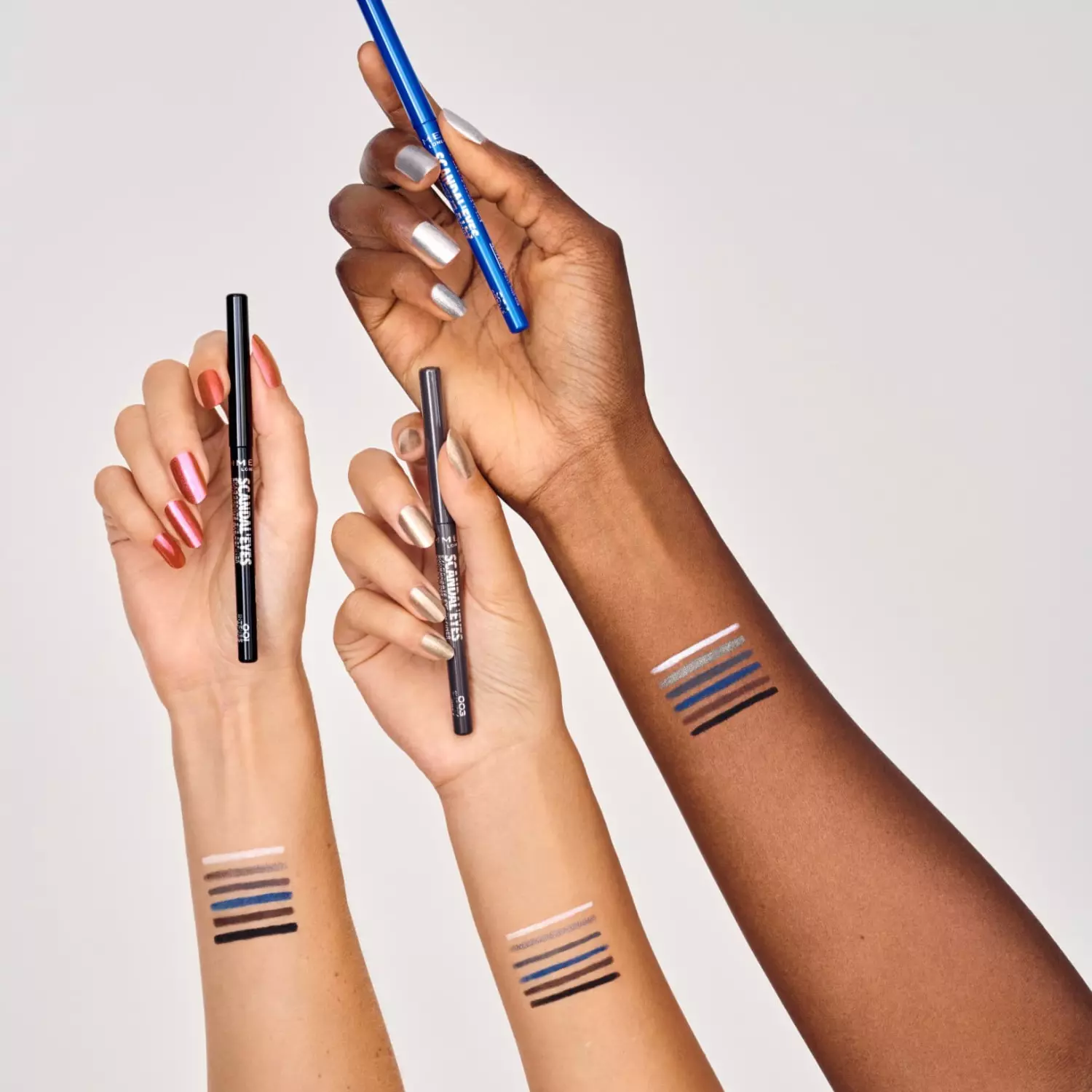 Rimmel London Scandaleyes Exagerate Eye Definer - 005 SNOW WHITE (0.35g)