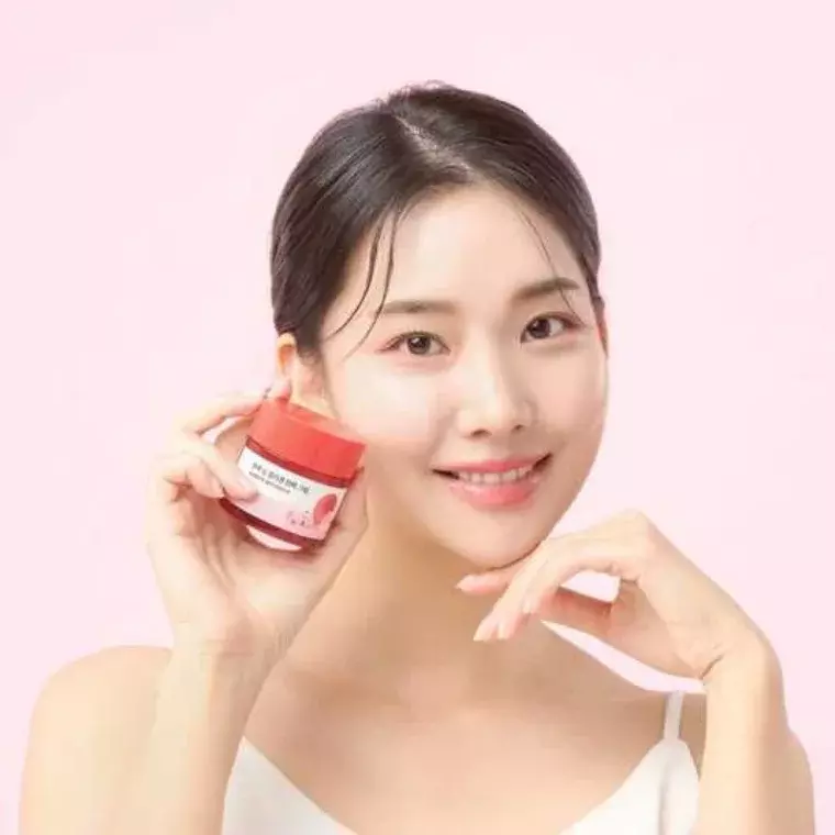 Round Lab Camellia Deep Collagen Firming Cream (50ml)