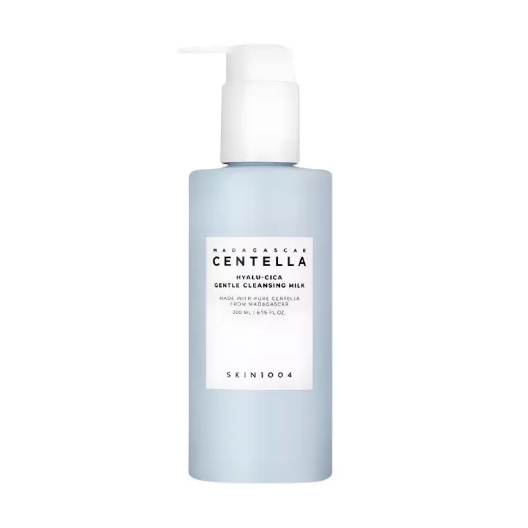 Skin1004 Madagascar Centella Hyalu-Cica Gentle Cleansing Milk (200ml)