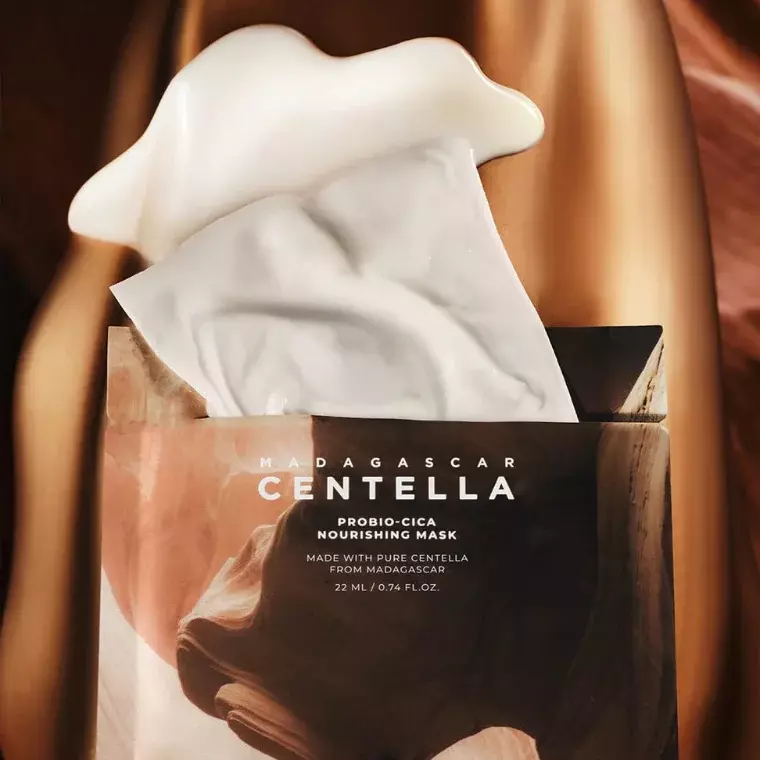Skin1004 Madagascar Centella Probio-Cica Nourishing Mask (22ml)